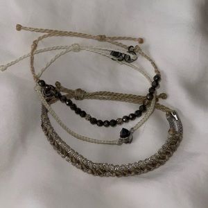 Pura Vida December 2018 Monthly Subscription Bracelet Pack